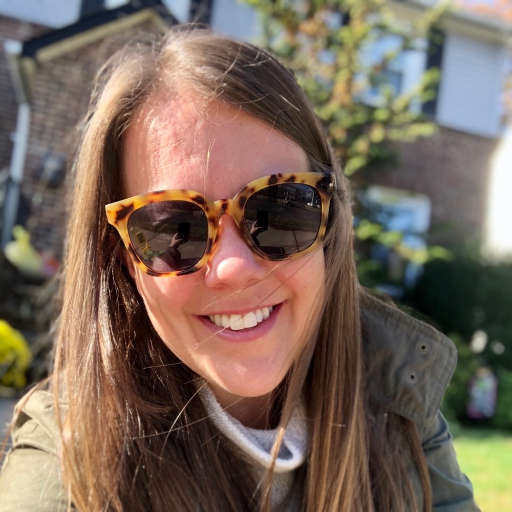 Meet your Posher, Emily